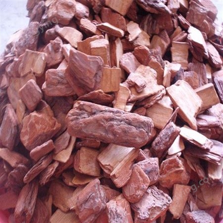 造纸厂用优质绿化有机覆盖树皮规格3-5cm——煜岩环保